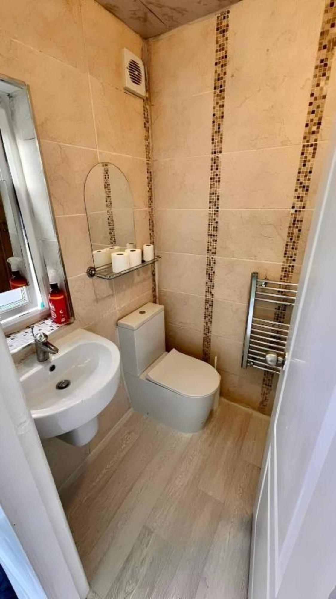 Private Single Room With Ensuite In Chorlton Manchester Luaran gambar